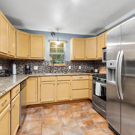 شقة Sunnyside Retreat Bacliff المظهر الخارجي الصورة